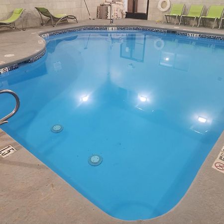 רוזוול Cash Rewards Inn & Suites מראה חיצוני תמונה